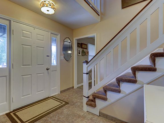 2nd image of 2219 Beavers Ln