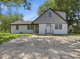 1280 Stonegate Rd, Greenwood, IN 46142