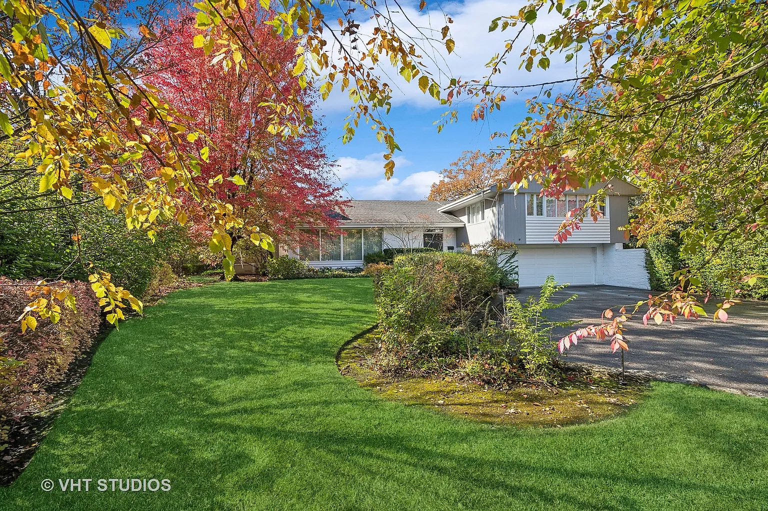 1038 Oak Ridge Dr photo 1