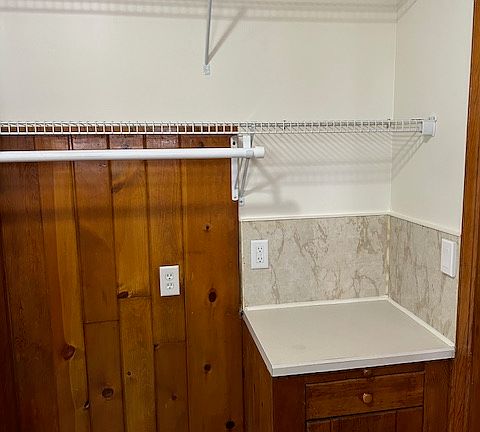 5th image of 125 Court St #1