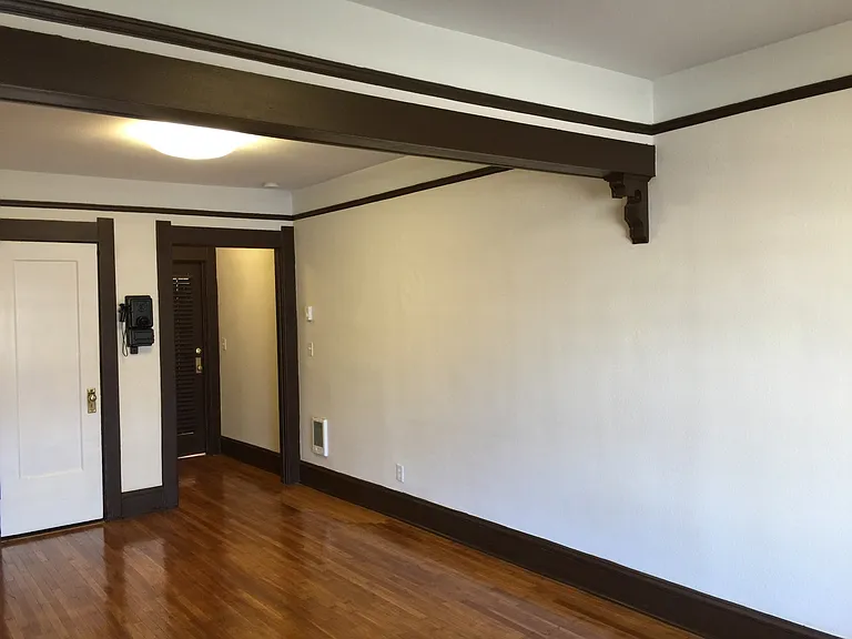 3268 SE Hawthorne Blvd — Photo 7