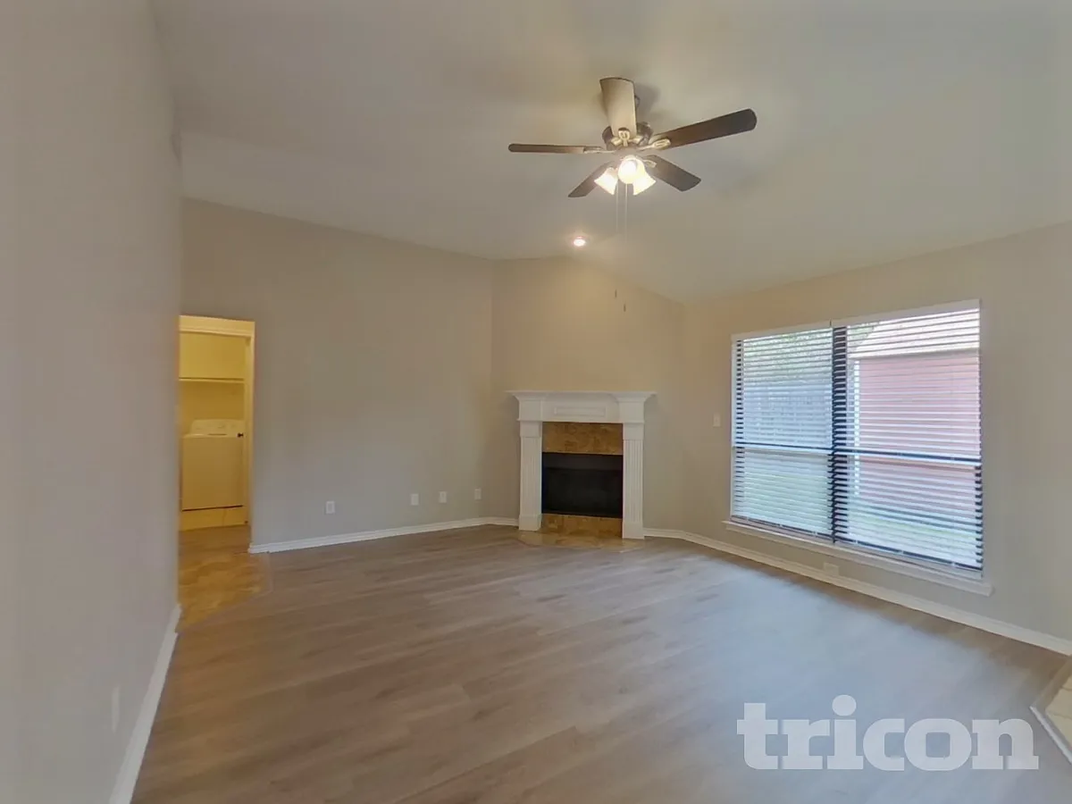 Building Photo - 108 Parkwood Ct
