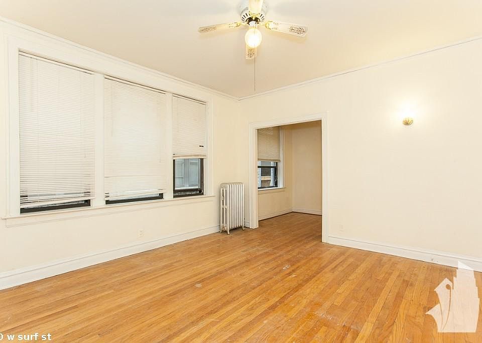 1st image of 430 W Surf St #114