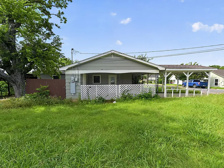 208 D St — Photo 21