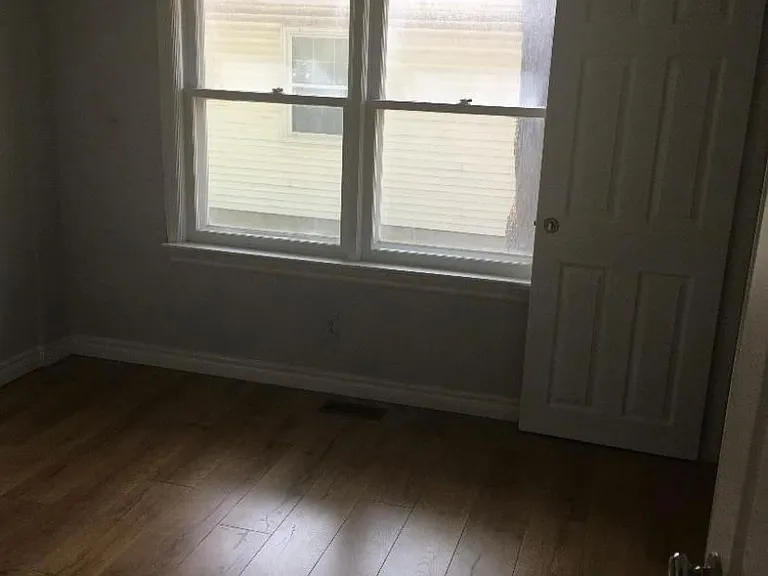 969 Davis Dr — Photo 5