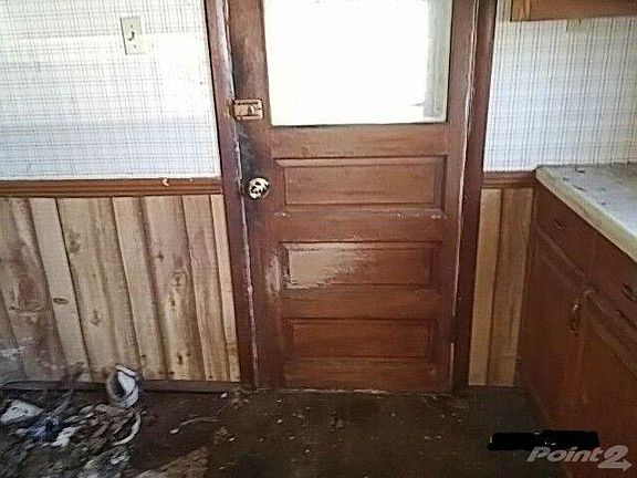 E Jackson St 307 Grover Hill OH P9