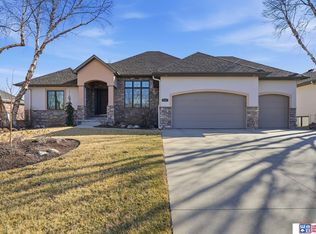 2020 Wilderness Ridge Dr, Lincoln, NE 68512