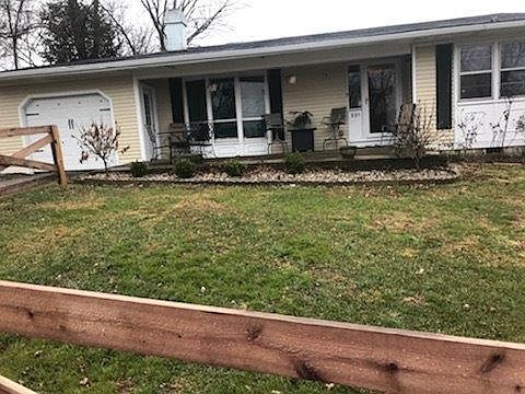 3rd image of 119 Anita Ln
