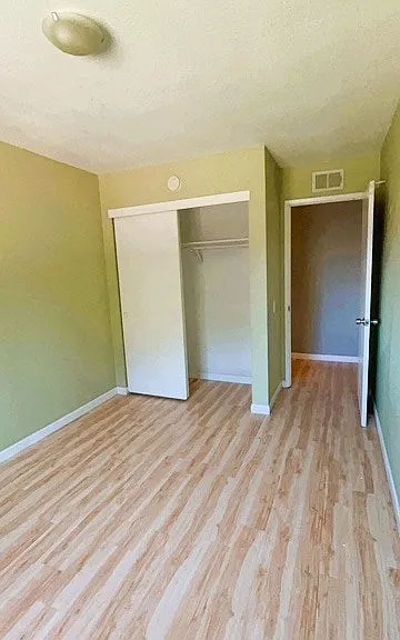 Bedroom4