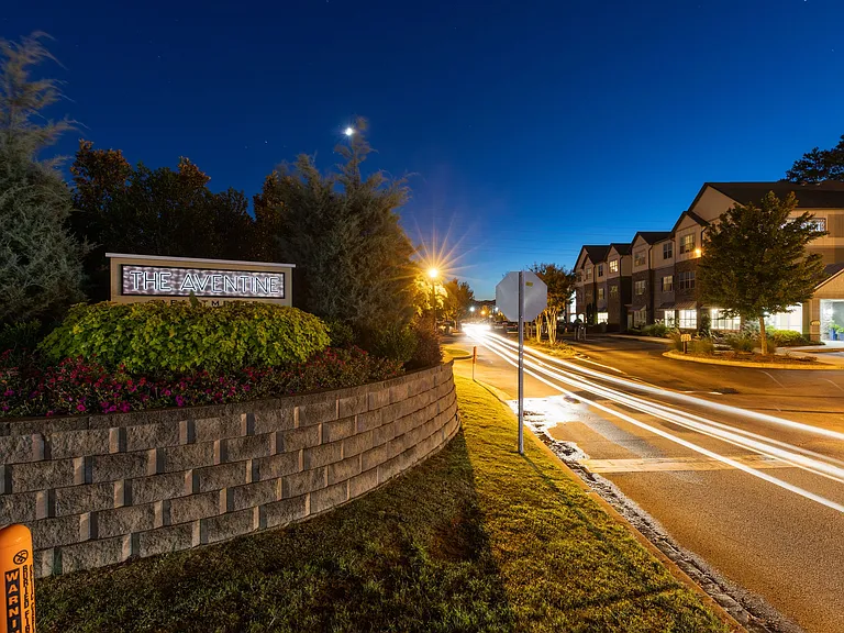 The Aventine Greenville Apartment Homes — Photo 24