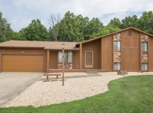 644 Angiline Dr, Boardman, OH
