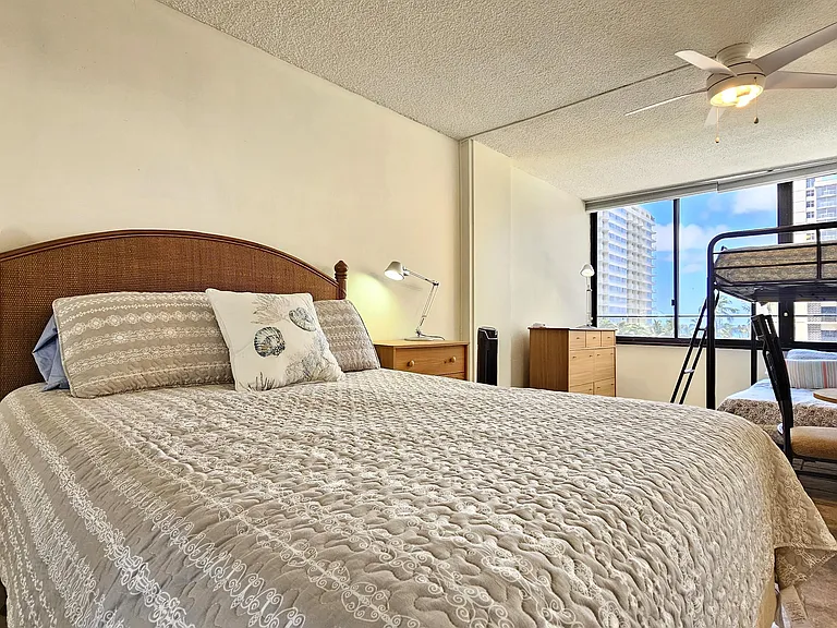 1720 Ala Moana Blvd #606B-606B-606B — Photo 8