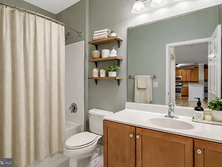 11800 Old Georgetown Rd #1207 — Photo 11