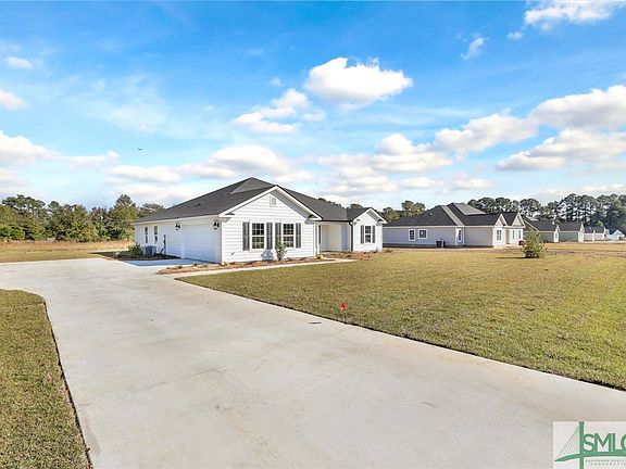 4th image of 101 Fay Drive