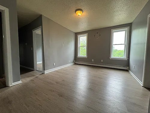 50 York St #1W Photo 1