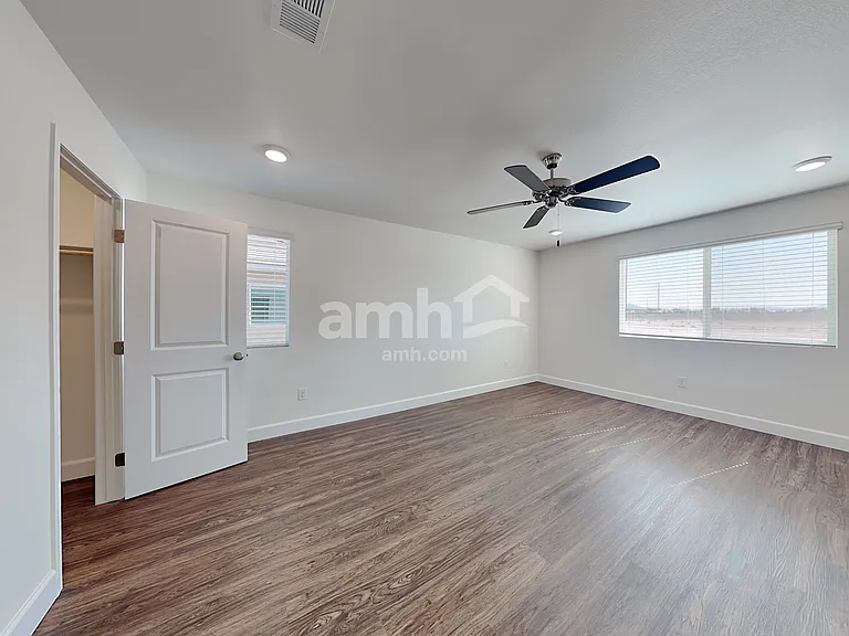 6042 Theodore St — Photo 14