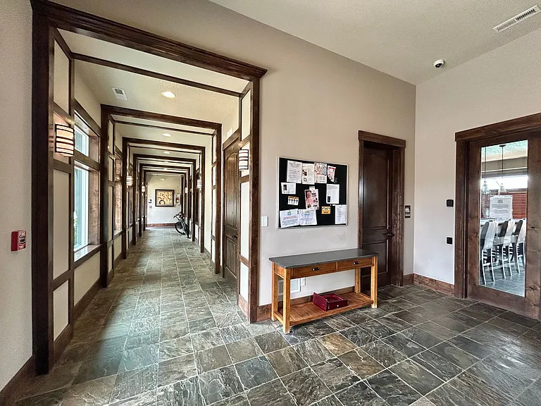 7211 NW Eleanor Ave — Photo 66