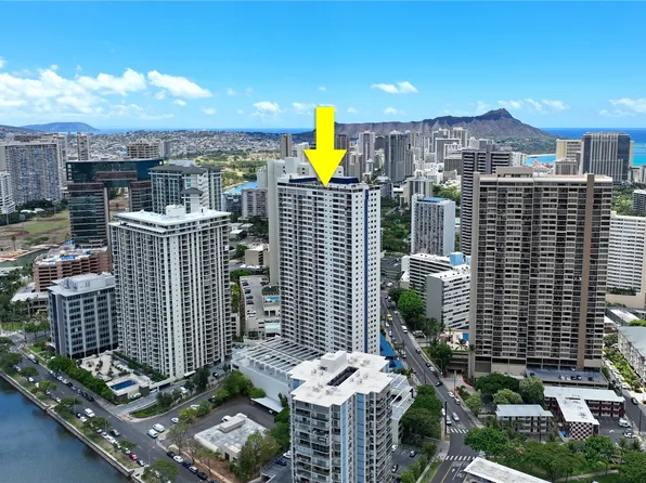 400 Hobron Ln APT 1411, Honolulu, HI 96815