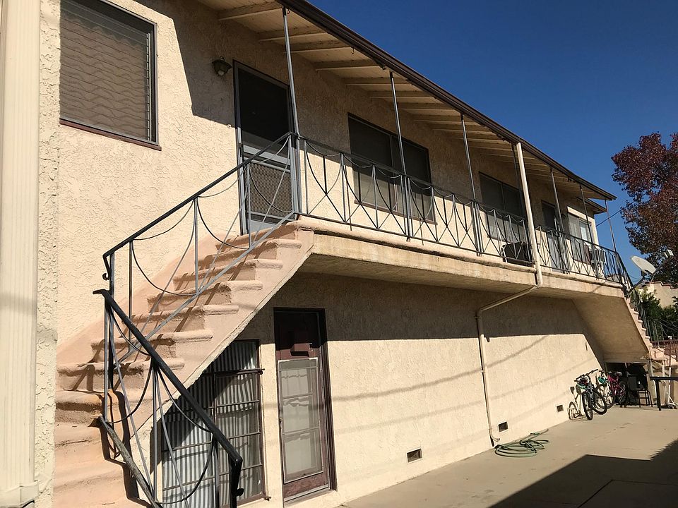 1st image of 5841 3/4 Camellia Ave