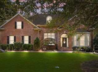 112 Midden Way, Holly Springs, NC 27540