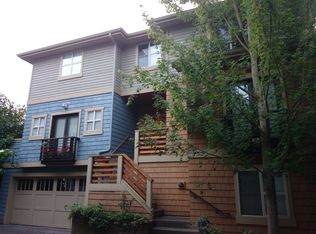 1916 33rd Ave S, Seattle, WA 98144