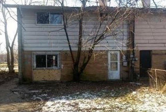 2nd image of 13715 S Wallace Ave