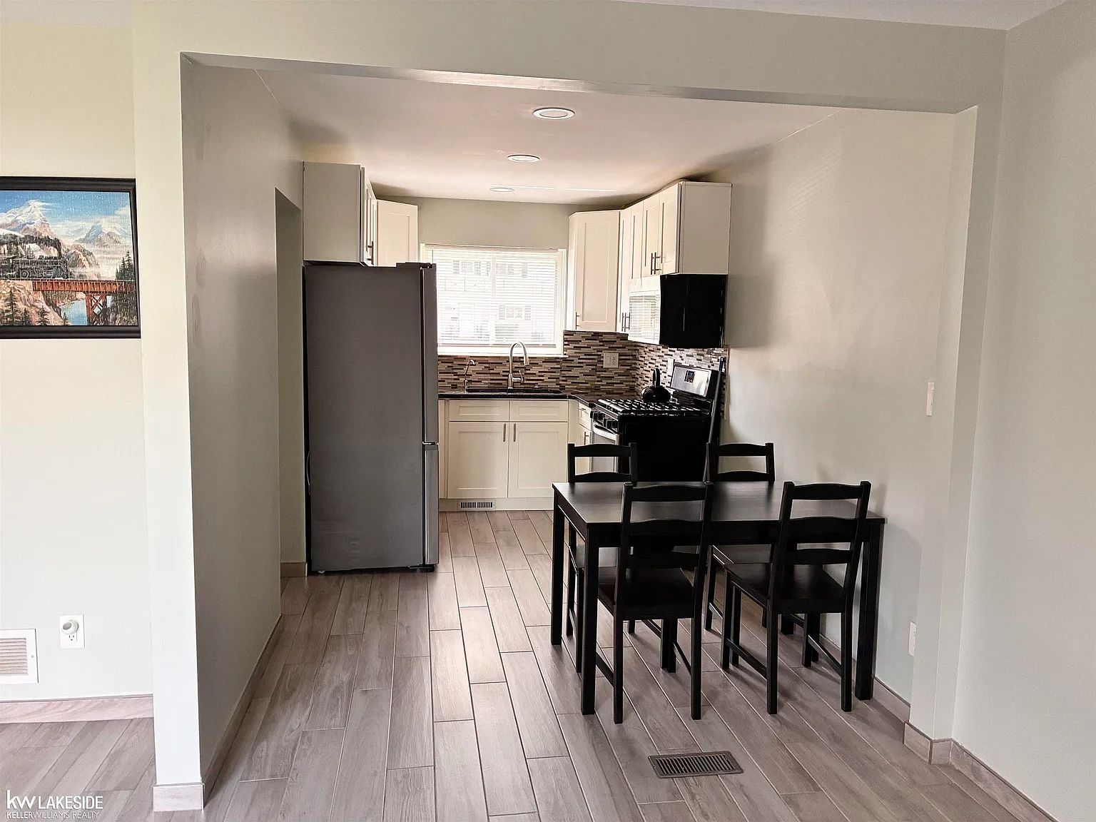 3 bed, 1.5 bath, 1540 sqft, $1,500 — Photo 3