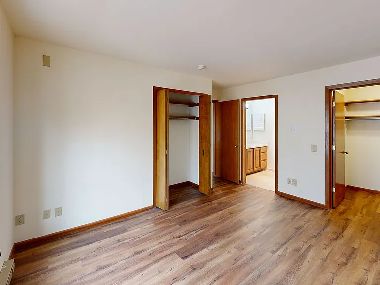 High Point Commons Apartments — Photo 150