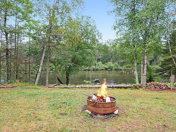 3rd image of 6096 River ROAD