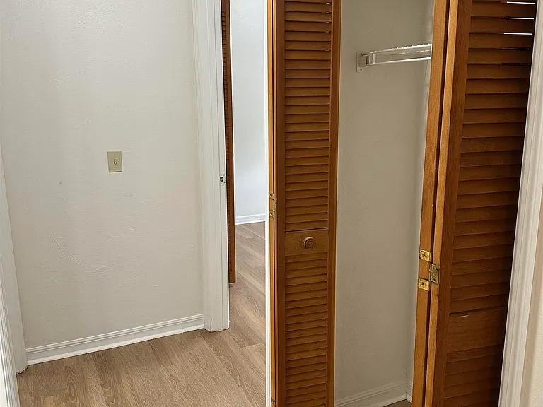 120 Vassar Rd — Photo 9