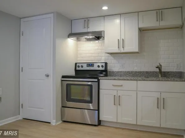 210 Emerson St NW #B, Washington, DC 20011