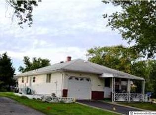 10 Barbuda St, Toms River, NJ 08757