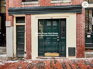 16 S Russell St APT 1A, Boston, MA 02114