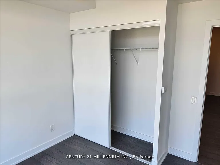 251 Manitoba St #1910 — Photo 2