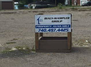 120 W Water St, Circleville, OH 43113