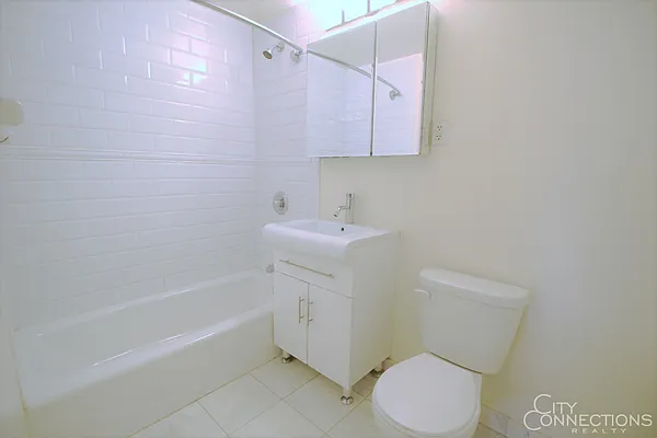 Rented by City Connections Realty | media 24