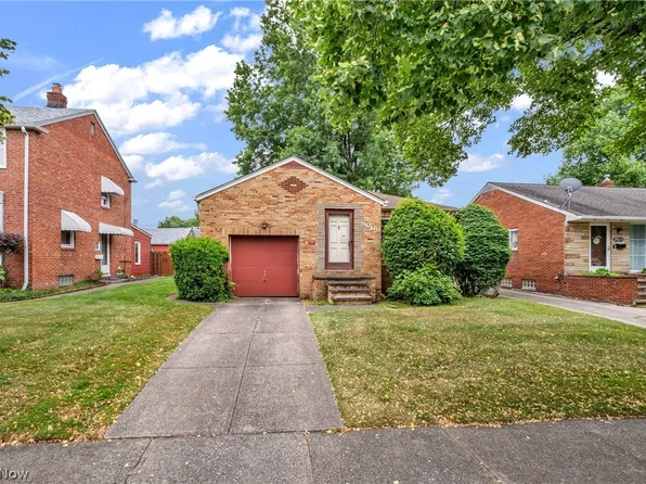 9009 Memphis Villas Blvd, Brooklyn, OH 44144