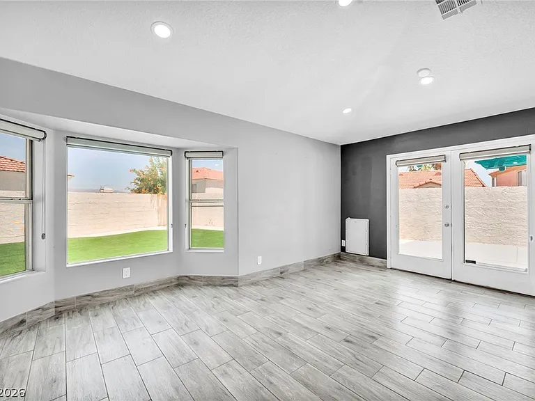 3000 Blue Fin Cir — Photo 7
