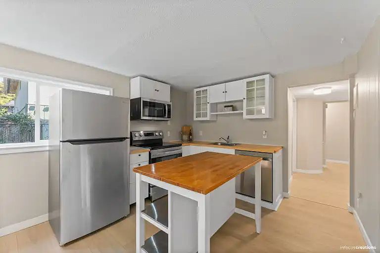 1st image of 5237 Belair Dr #1A
