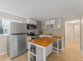 5237 Belair Dr #1A, Delta, BC V4M2E3