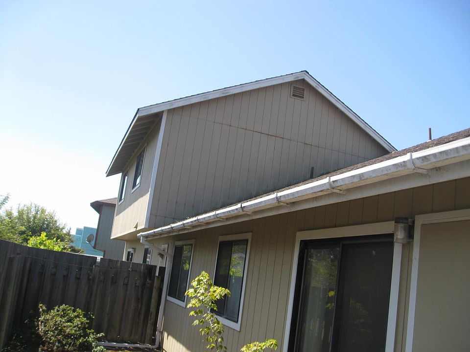 2nd image of 620 Espey Way