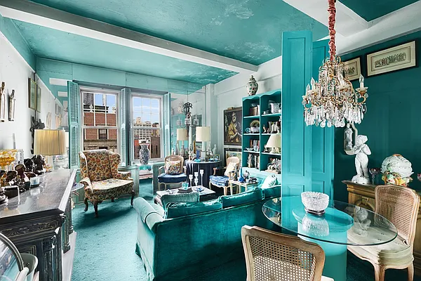 Sold by Compass | media 1