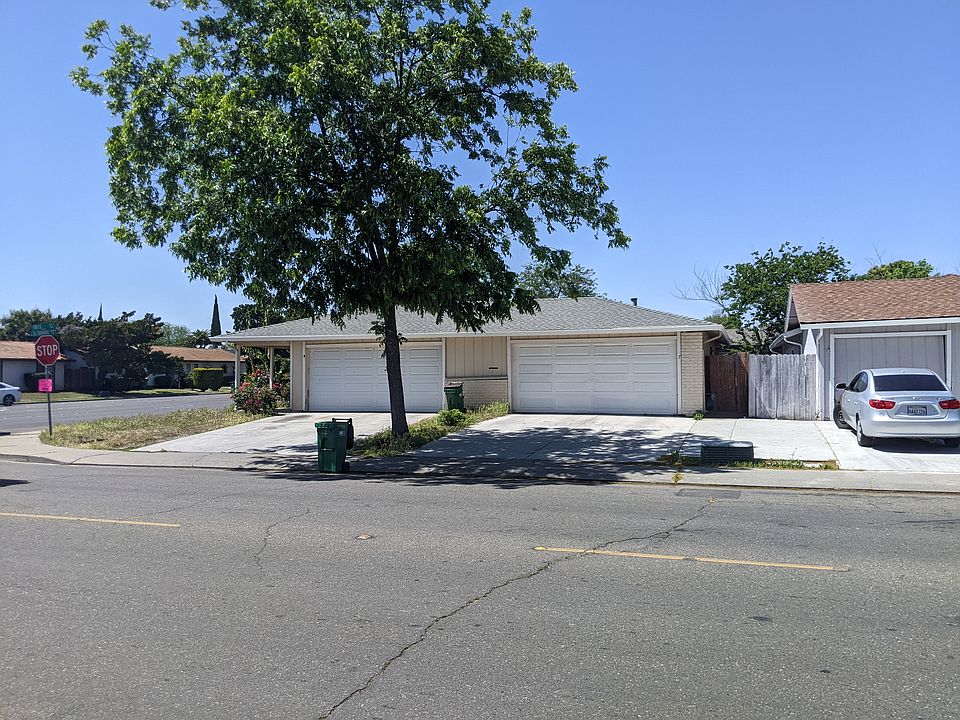 1st image of 7 E Iris Ave