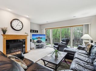 1500 Gabriel Dr UNIT 7, Waukesha, WI 53188