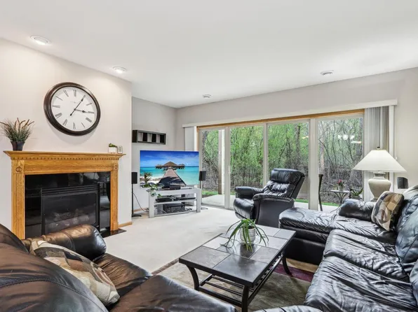 1500 Gabriel DRIVE #7, Waukesha, WI 53188