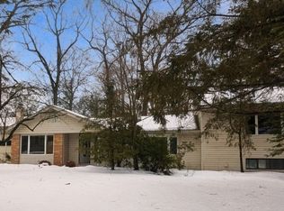 28 Deer Trail Lake Rd, Hardyston Twp., NJ 07460