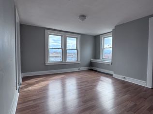 93 W Pearl St APT 10, Nashua, NH 03060