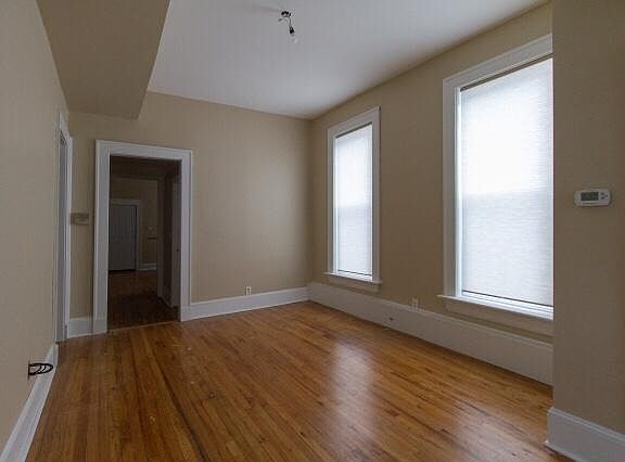 2nd image of 2048 W Division St