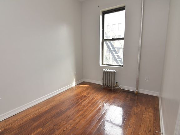 3rd image of 551 W 170th St #32A