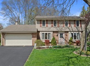 W181N8305 Destiny Dr, Menomonee Falls, WI
